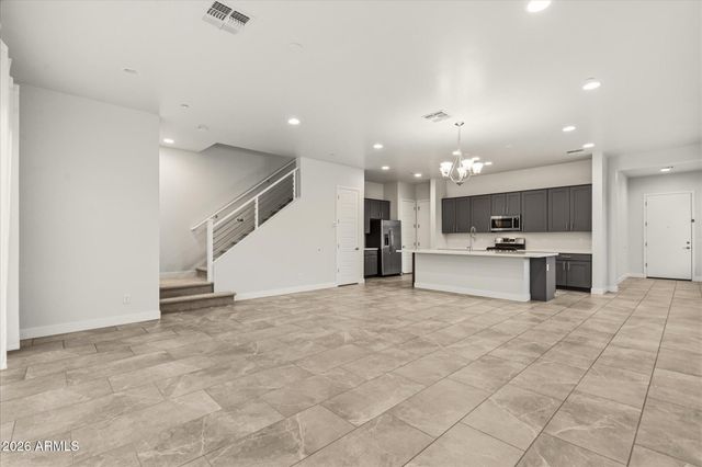1949 W KINFIELD Trail, Phoenix, AZ 85085