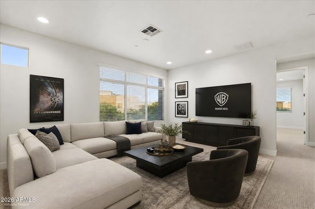 1949 W KINFIELD Trail, Phoenix, AZ 85085