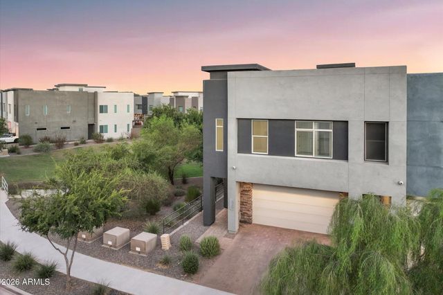 1949 W KINFIELD Trail, Phoenix, AZ 85085