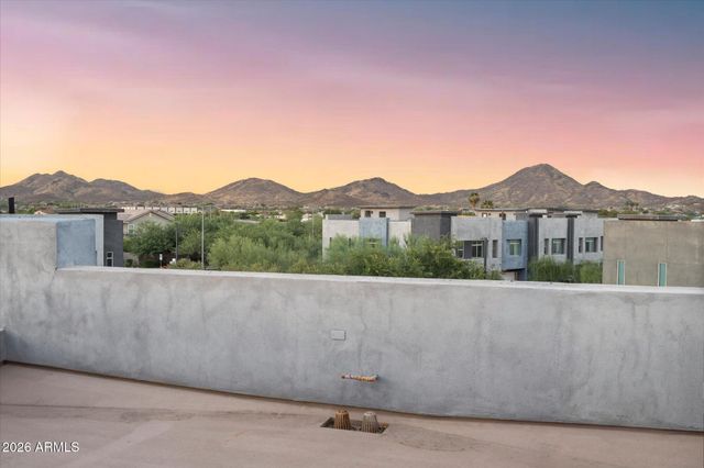 1949 W KINFIELD Trail, Phoenix, AZ 85085