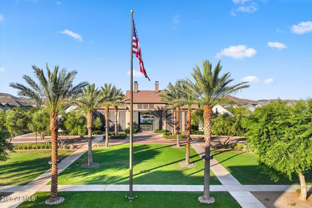 1949 W KINFIELD Trail, Phoenix, AZ 85085