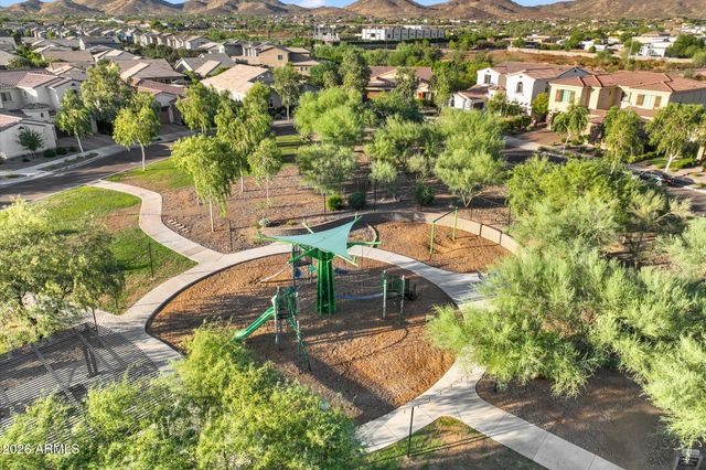 1949 W KINFIELD Trail, Phoenix, AZ 85085