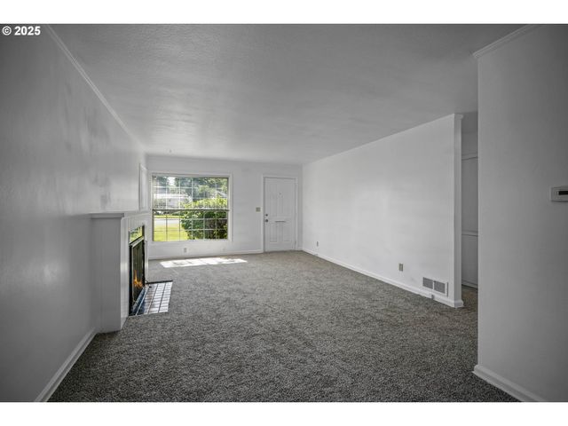 1908 Ne 72ND Ave, Portland, OR 97213