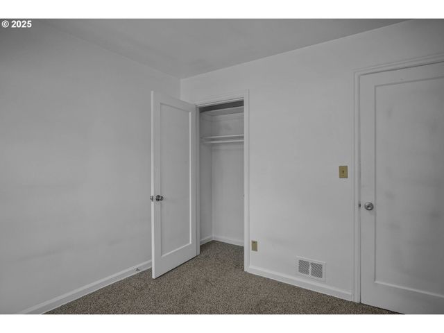 1908 Ne 72ND Ave, Portland, OR 97213