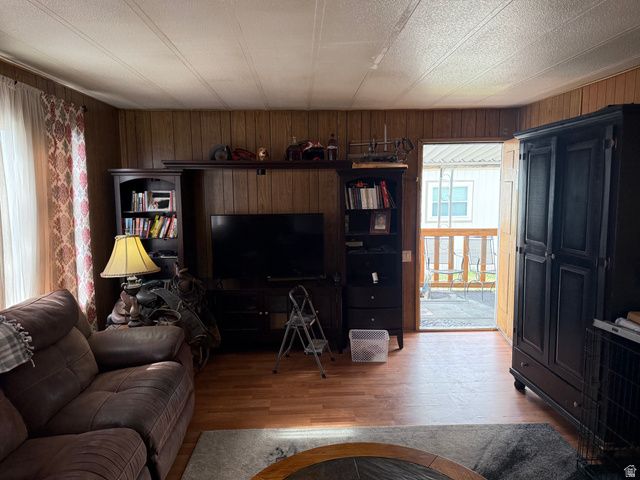 2491 N HIGHWAY 89, Pleasant View, UT 84404