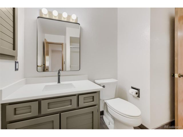 1616 Morning Dr, Loveland, CO 80538