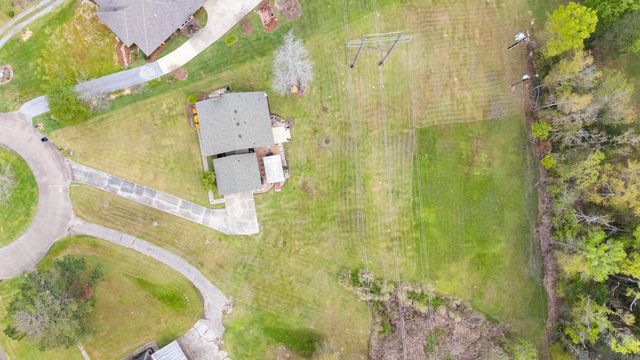 16649 Paint Ave, Greenwell Springs, LA 70739