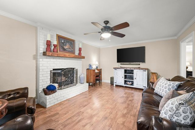 16649 Paint Ave, Greenwell Springs, LA 70739