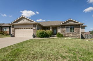 3601 SNOW LEOPARD DR, Columbia, MO 65202