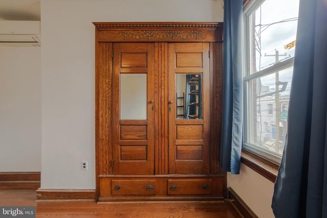 2646 SEPVIVA ST, Philadelphia, PA 19125
