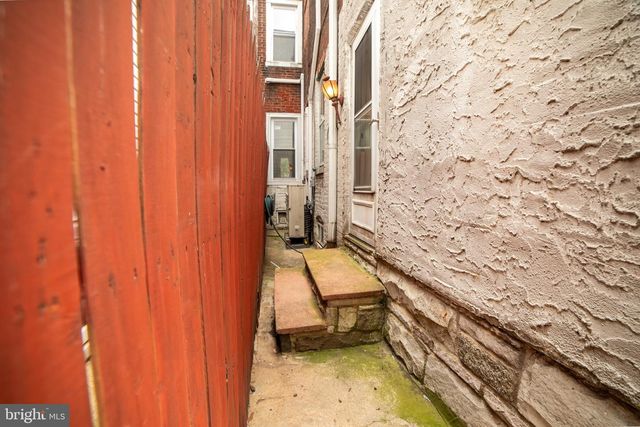 2646 SEPVIVA ST, Philadelphia, PA 19125