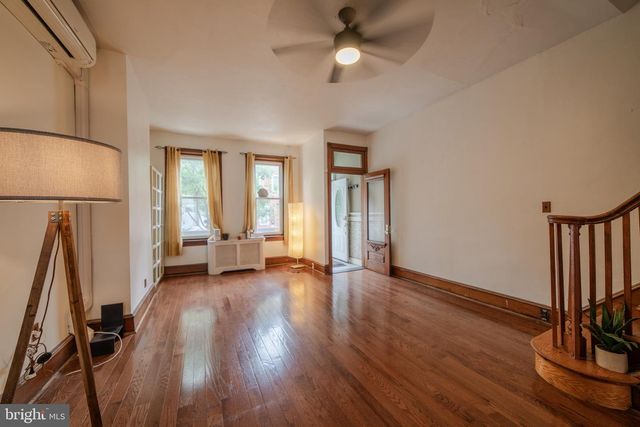 2646 SEPVIVA ST, Philadelphia, PA 19125