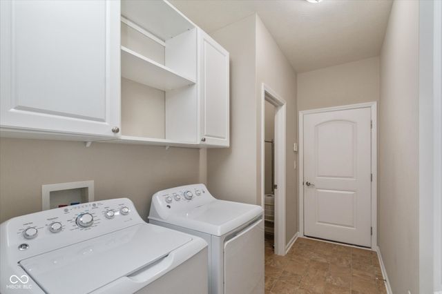 8804 Twain Lane, Indianapolis, IN 46239