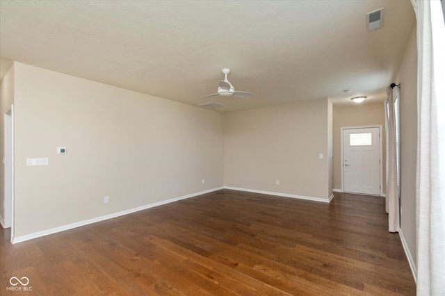 8804 Twain Lane, Indianapolis, IN 46239