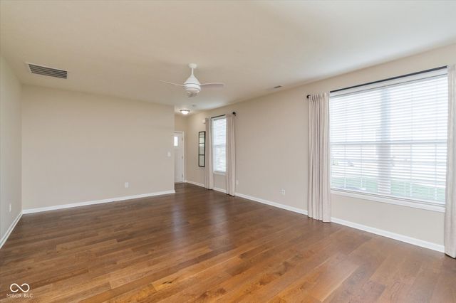 8804 Twain Lane, Indianapolis, IN 46239