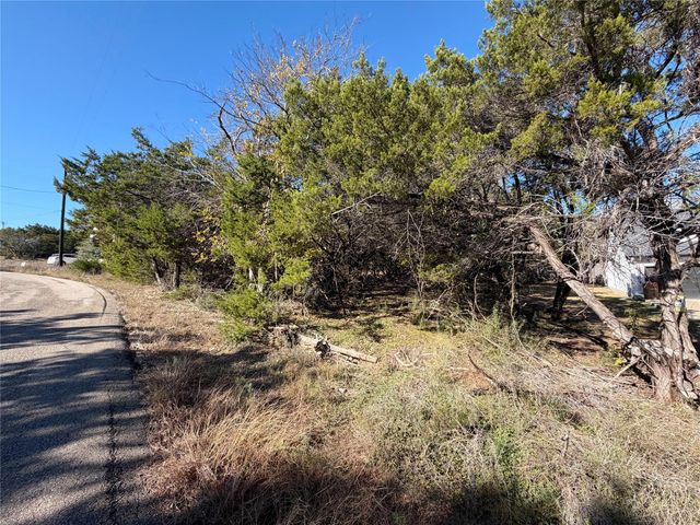 545-561 Lake Park Loop LOOP, Canyon Lake, TX 78133