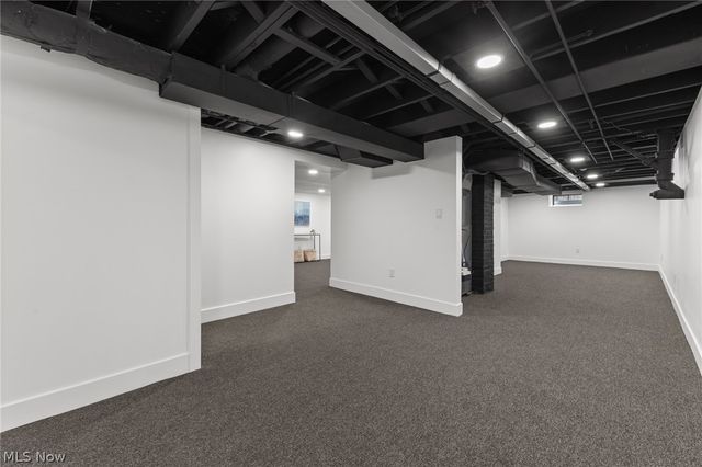 6486 Charles Road, North Olmsted, OH 44070