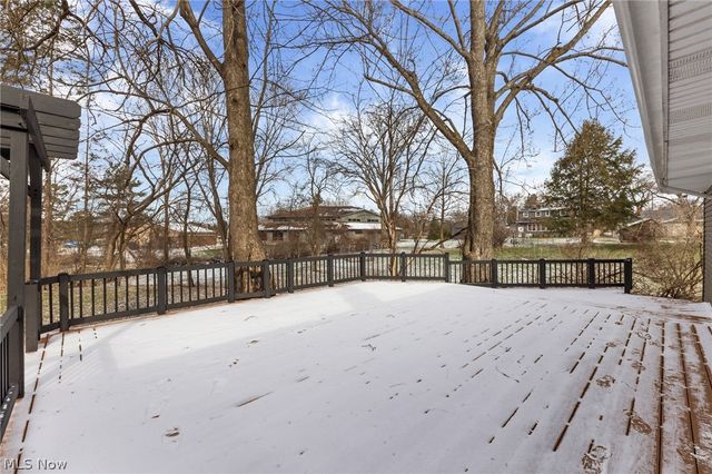 6486 Charles Road, North Olmsted, OH 44070