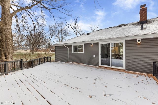 6486 Charles Road, North Olmsted, OH 44070