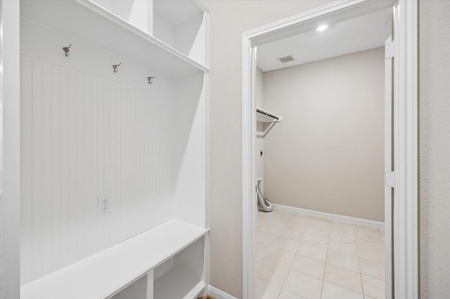 1924 Canyon Live Oak Street, Conroe, TX 77304