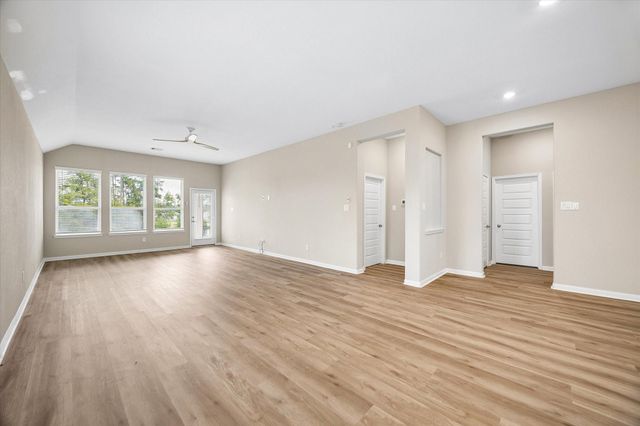 1924 Canyon Live Oak Street, Conroe, TX 77304