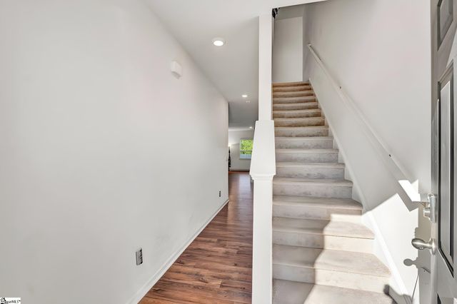 5 Sunriff Court, Greer, SC 29651