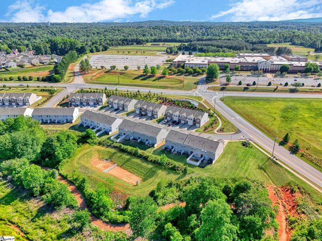 5 Sunriff Court, Greer, SC 29651