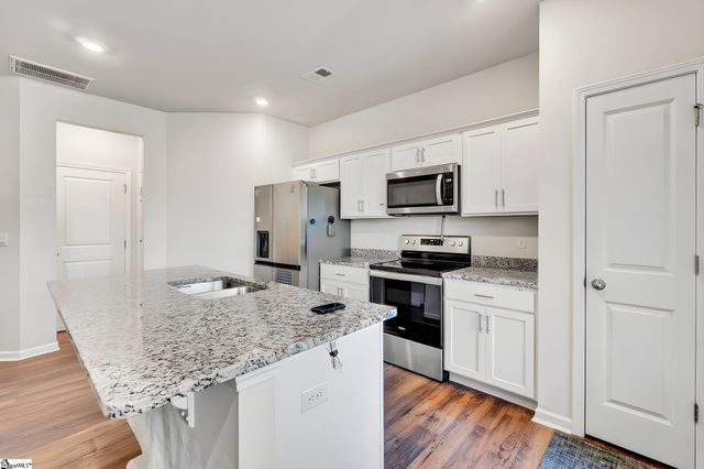 5 Sunriff Court, Greer, SC 29651