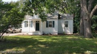21175 Seminole Street, Southfield, MI 48033