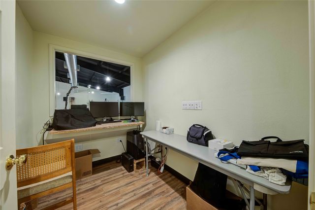 205 N Davis Street, Chico, TX 76431