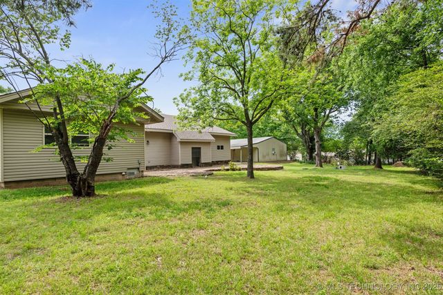 71230 S 324 Way, Wagoner, OK 74467