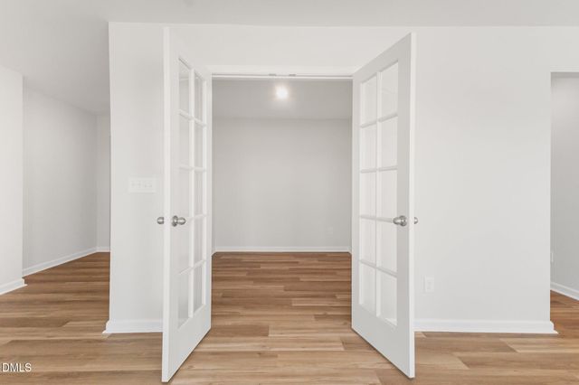 54 Littlefield Lane, La Grange, NC 28551