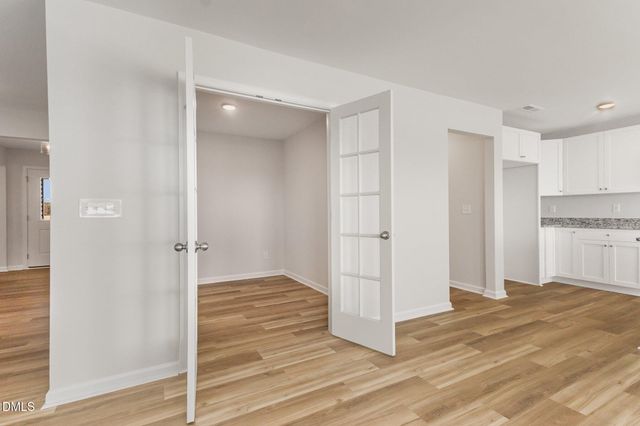 54 Littlefield Lane, La Grange, NC 28551