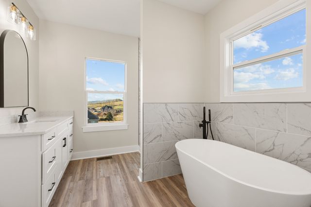 565 Bridle Path, Hartsville, TN 37074