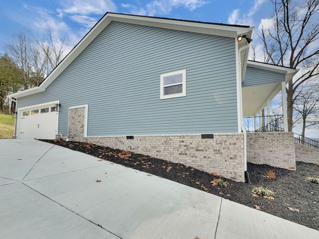 565 Bridle Path, Hartsville, TN 37074