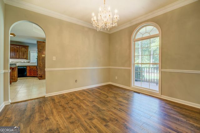 353 Crowell Road N, Covington, GA 30014