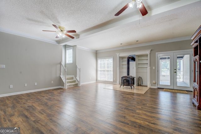 353 Crowell Road N, Covington, GA 30014