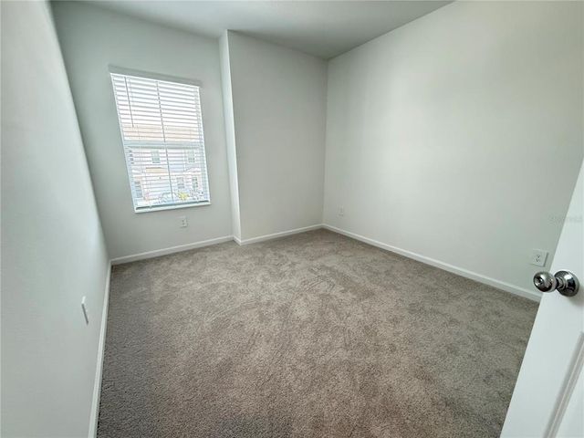 2611 SKYLINE LOOP, Kissimmee, FL 34758
