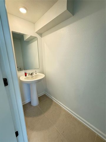 2611 SKYLINE LOOP, Kissimmee, FL 34758