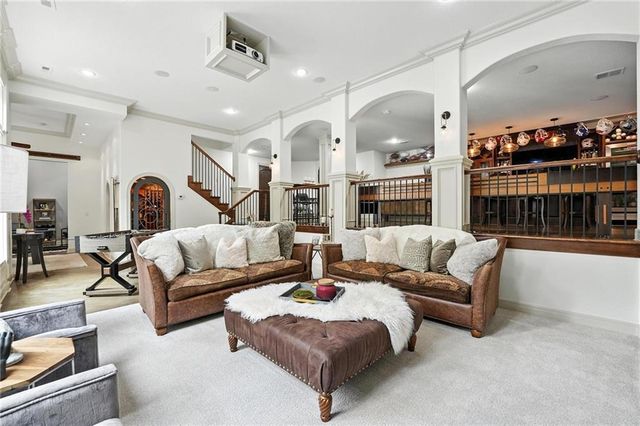 14670 NW 66th Street, Parkville, MO 64152