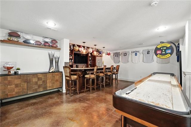 14670 NW 66th Street, Parkville, MO 64152