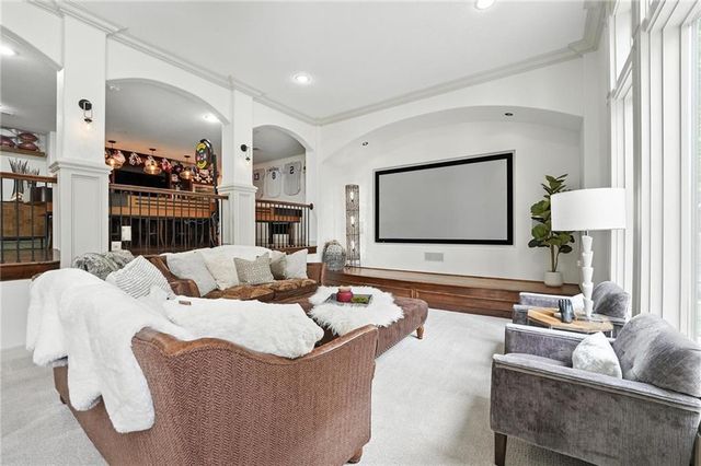 14670 NW 66th Street, Parkville, MO 64152