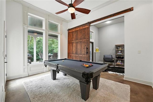 14670 NW 66th Street, Parkville, MO 64152