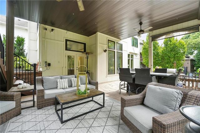 14670 NW 66th Street, Parkville, MO 64152