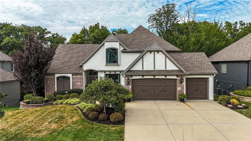 14670 NW 66th Street, Parkville, MO 64152