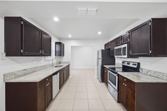 1441 MONTE LAKE DRIVE, Valrico, FL 33596
