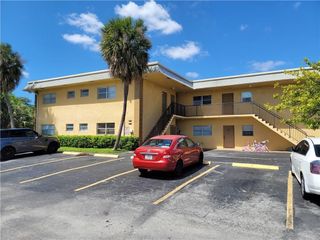 1061 NW 45th Street 8, Pompano Beach, FL 33064