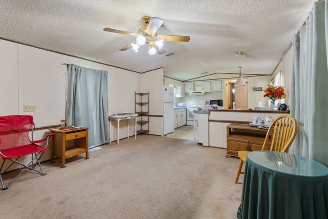 10325 Bekka Belle Cir, Bon Aqua, TN 37025