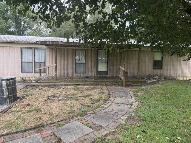 10325 Bekka Belle Cir, Bon Aqua, TN 37025