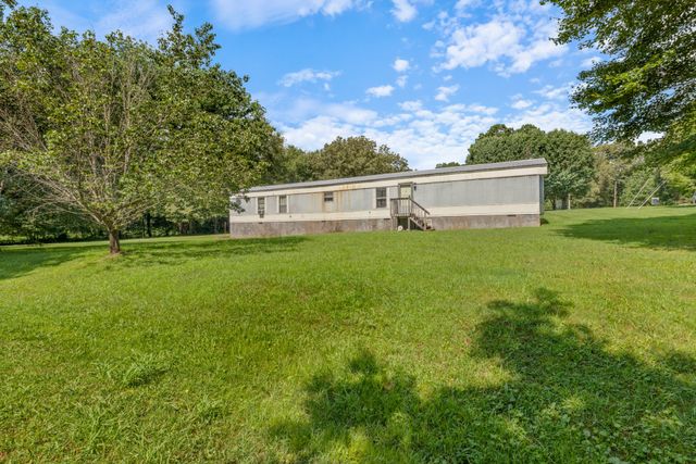 10325 Bekka Belle Cir, Bon Aqua, TN 37025